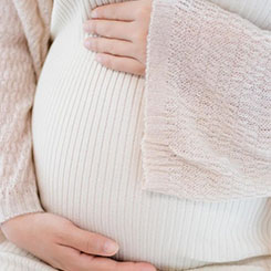 然而，市场与公🐾🧨众的“信任赤字♟️”需要实实👯‍♂️泰国试管助孕机构